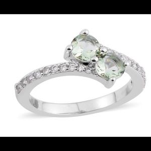 Simulated Green & White Diamond Ring (size 7.0)